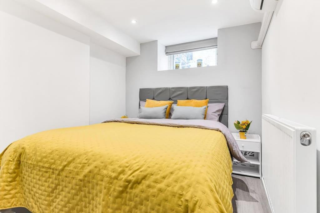 Luxstay Holland Park Apartment With Ac لندن المظهر الخارجي الصورة